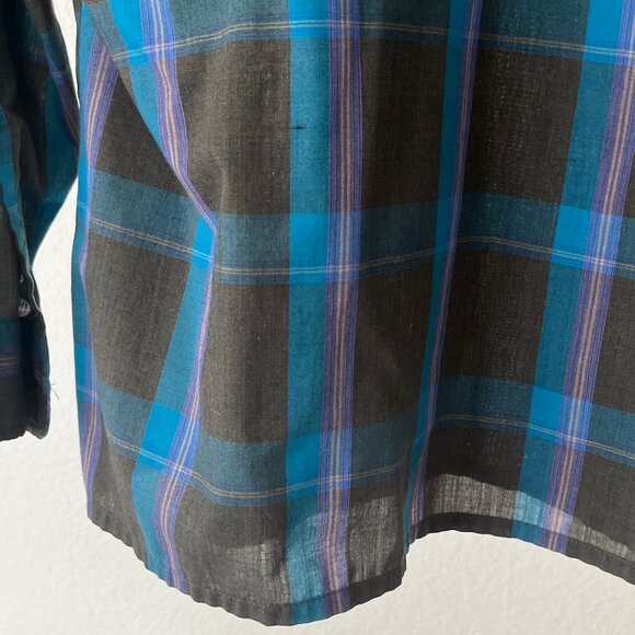 Van Heusen Editions Plaid Long Sleeve Button Up Shirt Flat Hem Medium - Picture 8 of 9